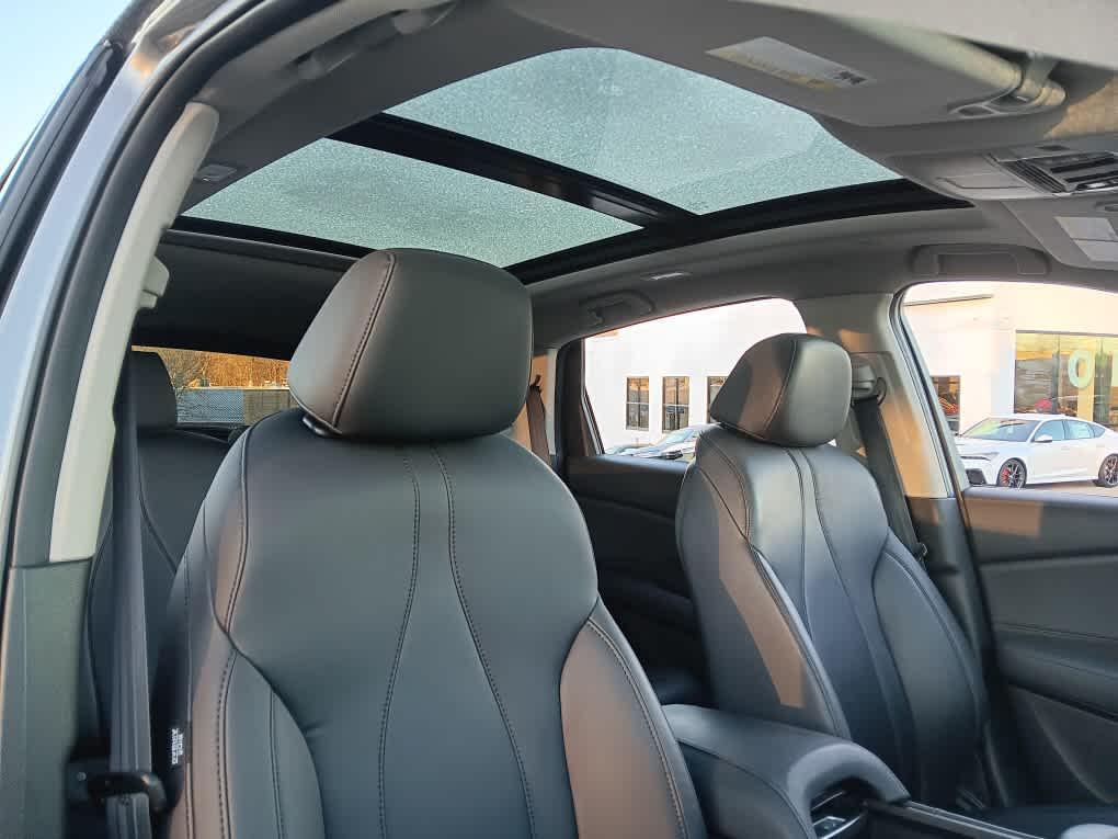 used 2022 Acura RDX car, priced at $27,995