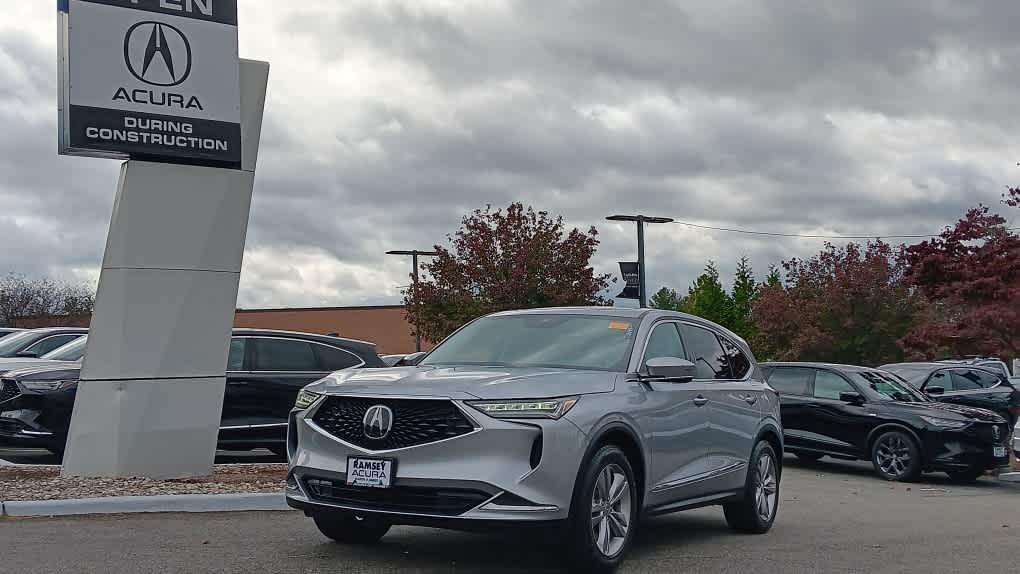 used 2023 Acura MDX car, priced at $38,995