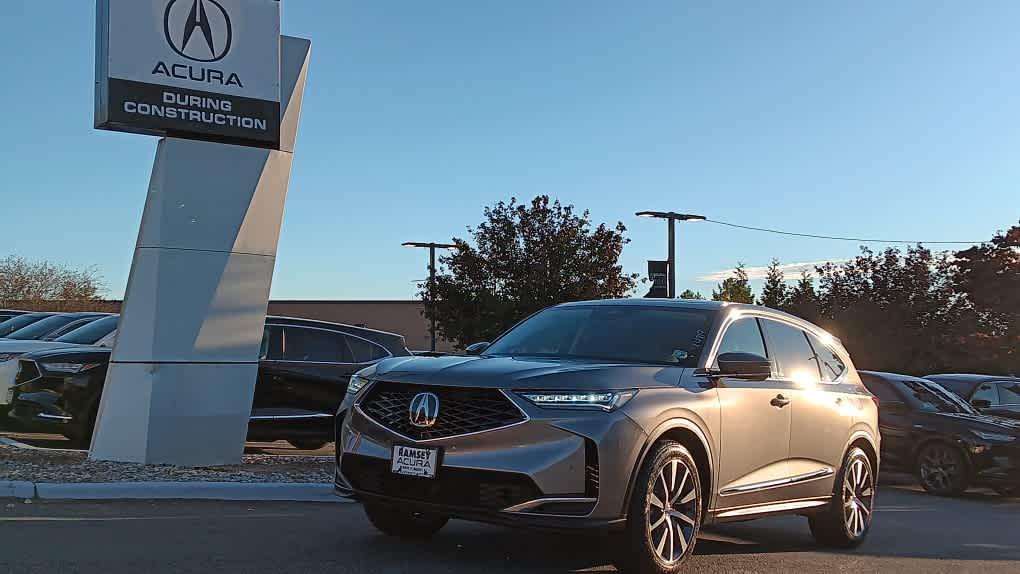 used 2025 Acura MDX car, priced at $45,995