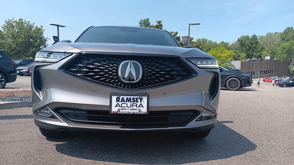 used 2023 Acura MDX car, priced at $38,995