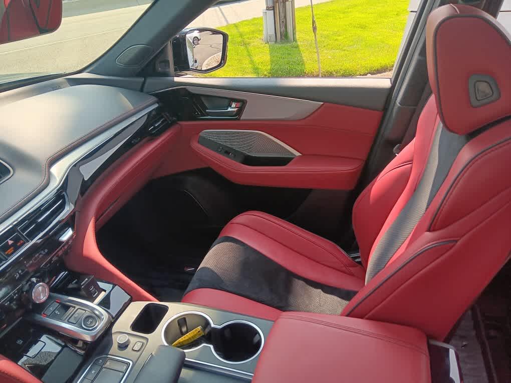 used 2023 Acura MDX car, priced at $38,995