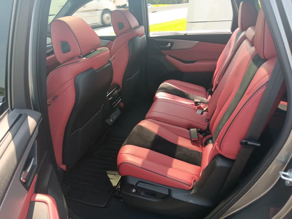 used 2023 Acura MDX car, priced at $38,995