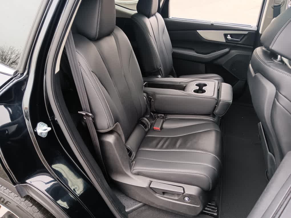 used 2023 Acura MDX car, priced at $37,495