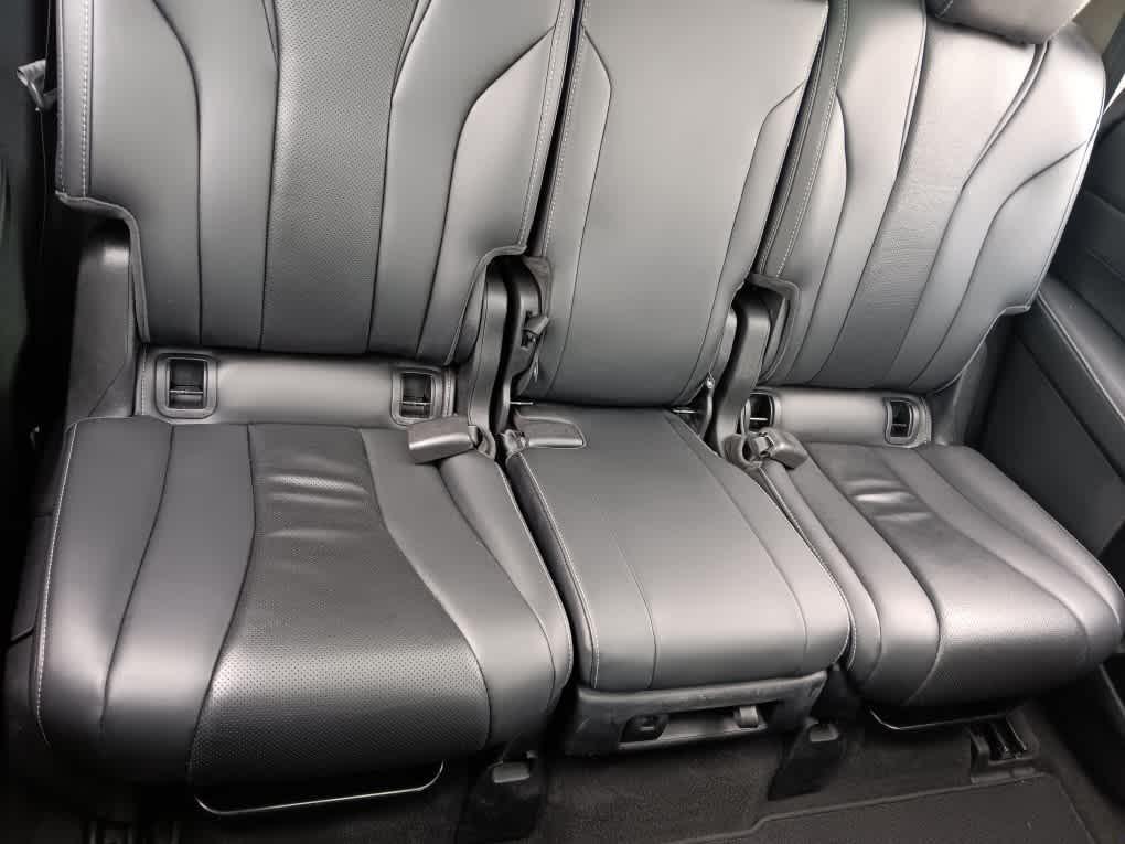 used 2023 Acura MDX car, priced at $37,495