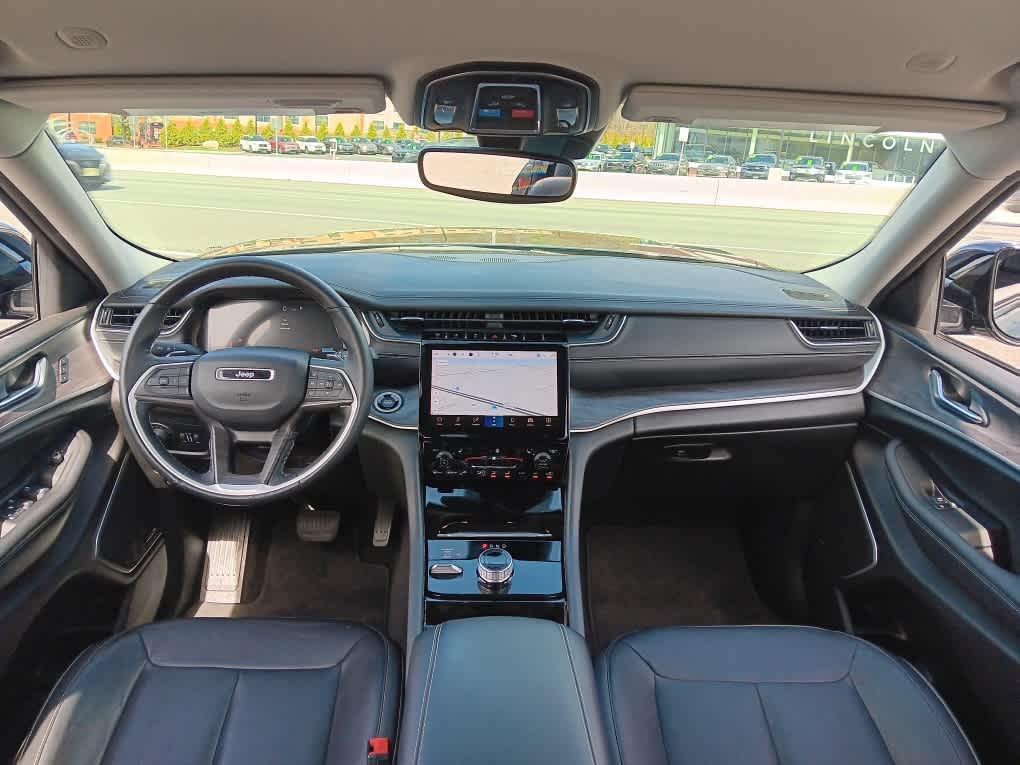 used 2022 Jeep Grand Cherokee L car, priced at $25,995