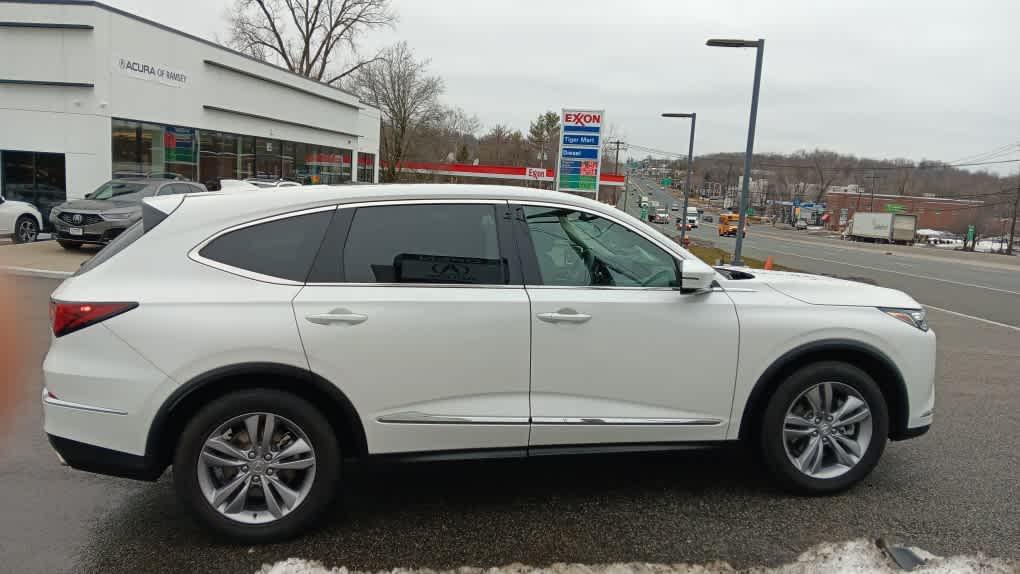 used 2023 Acura MDX car, priced at $35,995