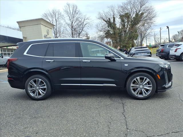 used 2022 Cadillac XT6 car, priced at $31,995