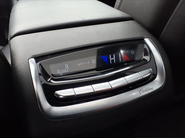 used 2022 Cadillac XT6 car, priced at $31,995