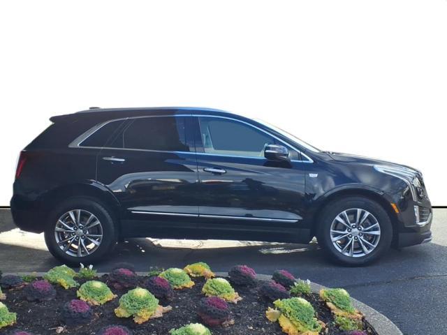 used 2022 Cadillac XT5 car, priced at $34,995