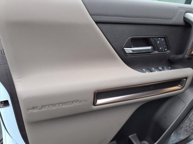 new 2025 GMC HUMMER EV Pickup car, priced at $115,560