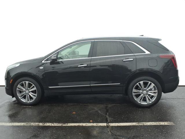 used 2024 Cadillac XT5 car, priced at $34,995