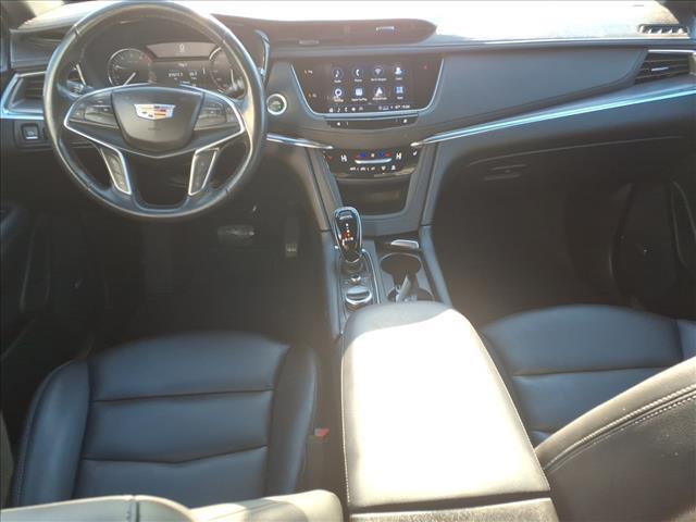 used 2023 Cadillac XT5 car, priced at $31,995