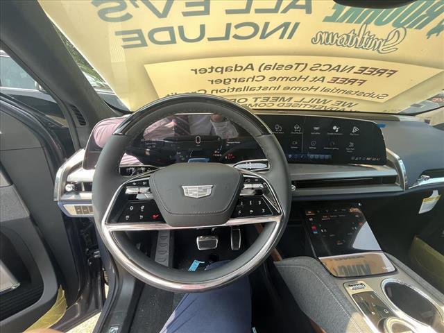 new 2026 Cadillac VISTIQ car, priced at $95,315