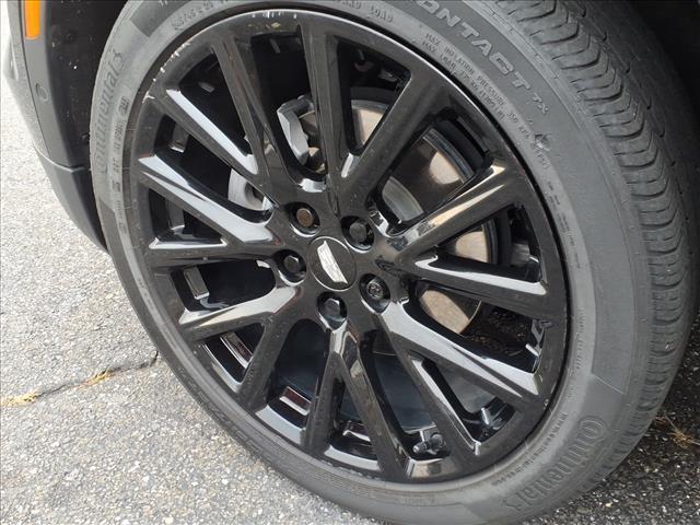 used 2022 Cadillac XT4 car, priced at $33,995