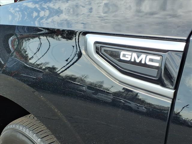 used 2024 GMC Yukon car, priced at $73,995