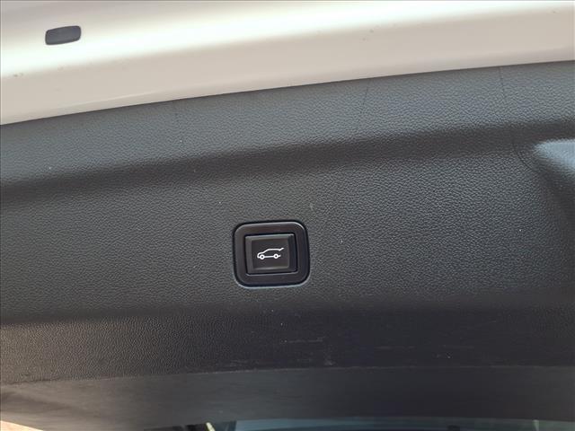 used 2022 GMC Yukon car, priced at $62,995