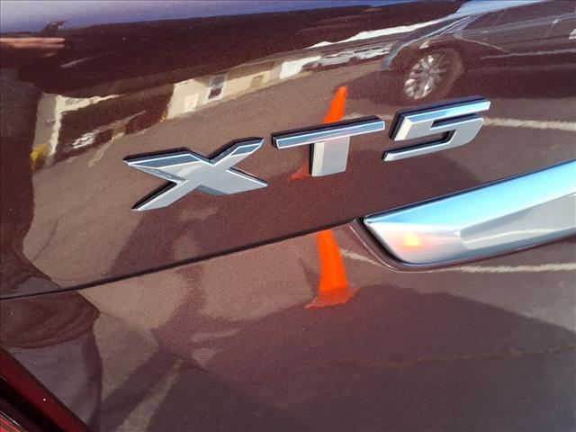 used 2023 Cadillac XT5 car, priced at $36,995