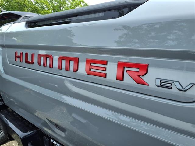 new 2025 GMC HUMMER EV Pickup car, priced at $118,660