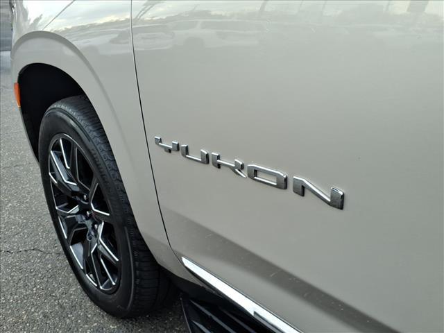 used 2023 GMC Yukon XL car, priced at $61,995