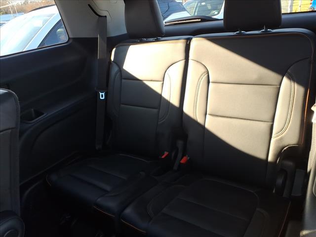 used 2023 GMC Acadia car, priced at $39,995