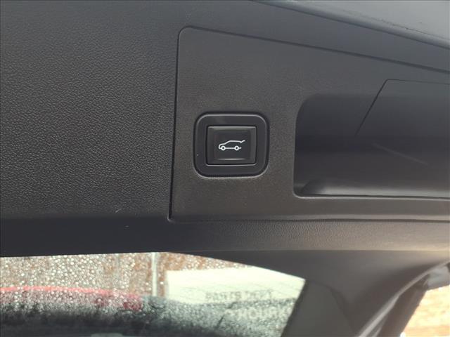 used 2024 Cadillac XT5 car, priced at $39,995