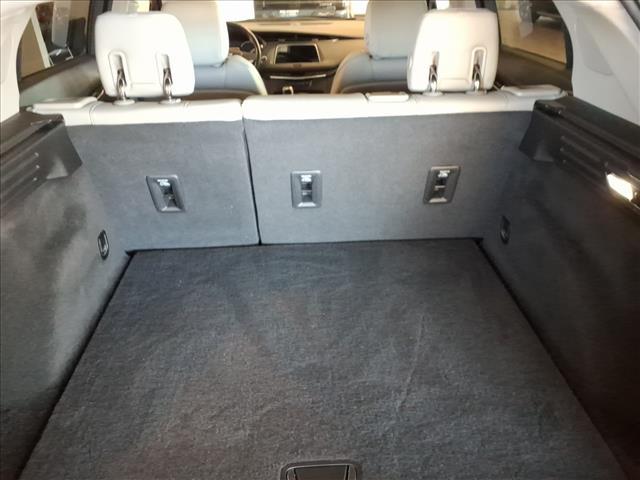 used 2022 Cadillac XT4 car, priced at $31,955