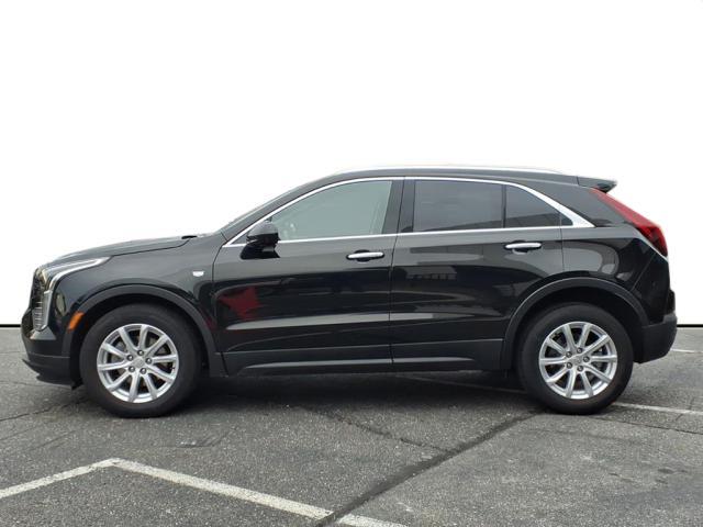 used 2022 Cadillac XT4 car, priced at $28,995