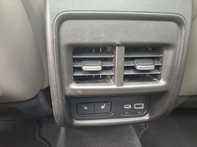 used 2022 Cadillac XT4 car, priced at $28,995