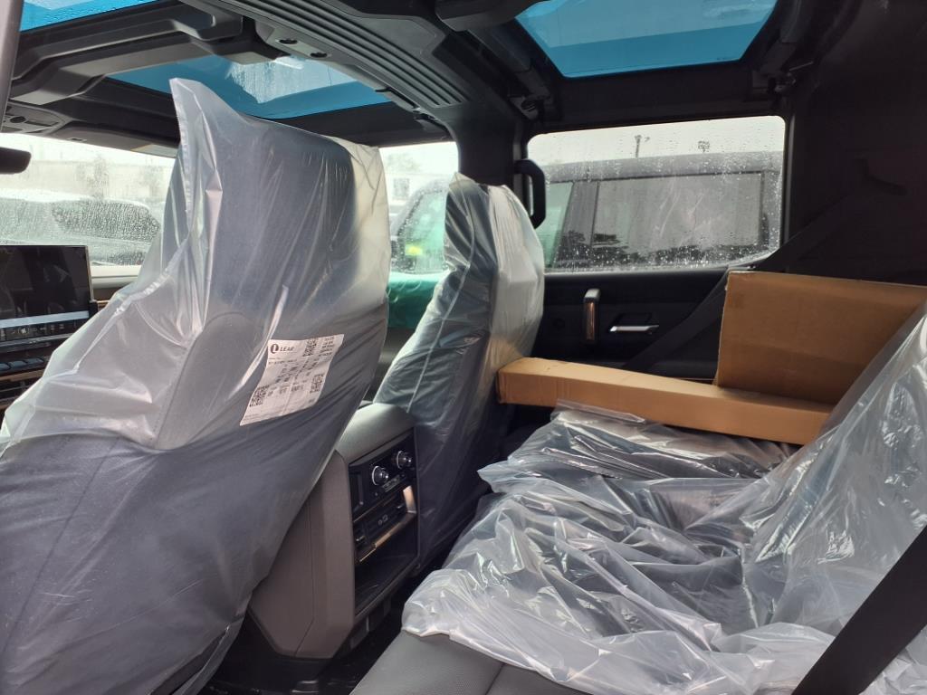 new 2025 GMC HUMMER EV SUV car, priced at $110,530