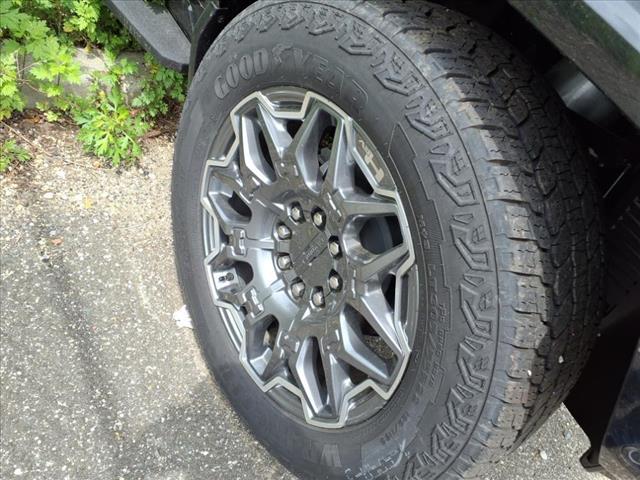 new 2025 GMC HUMMER EV Pickup car, priced at $107,790