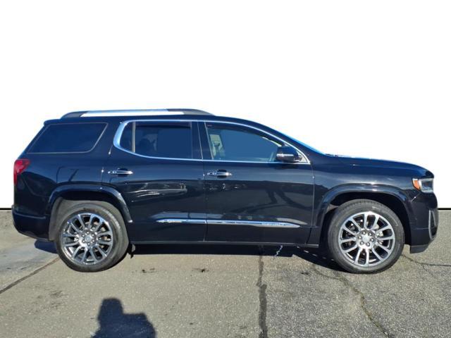 used 2023 GMC Acadia car, priced at $38,995