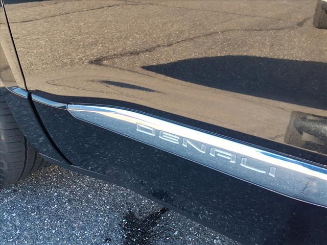 used 2023 GMC Acadia car, priced at $38,995