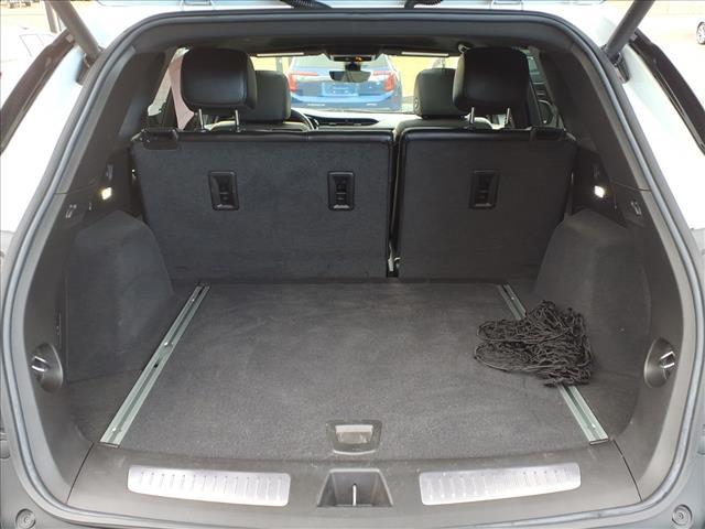 used 2023 Cadillac XT5 car, priced at $36,995