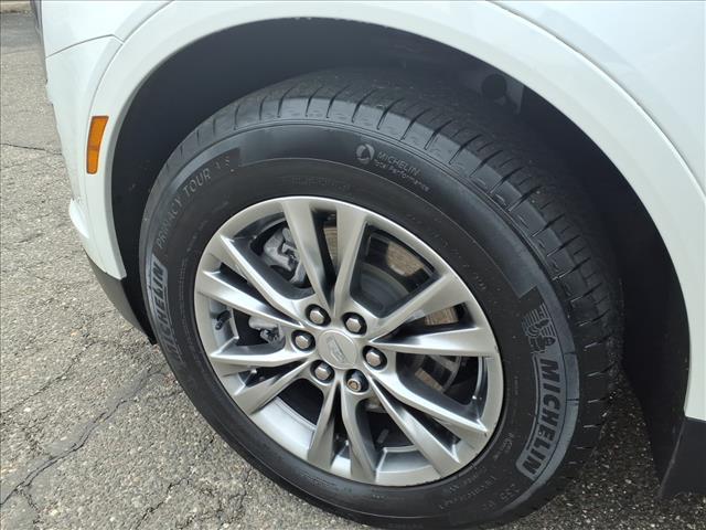 used 2023 Cadillac XT5 car, priced at $38,995