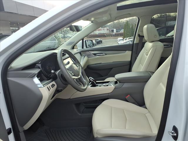 used 2023 Cadillac XT5 car, priced at $38,995