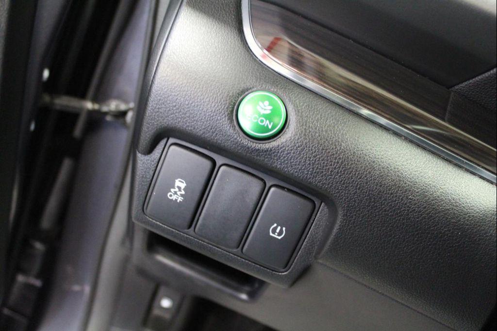 used 2016 Honda CR-V car, priced at $19,995