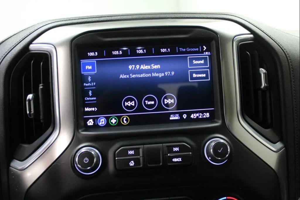 used 2021 Chevrolet Silverado 1500 car, priced at $41,995