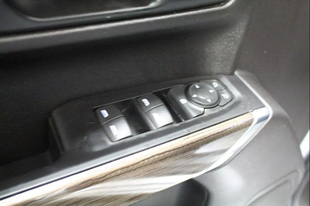 used 2021 Chevrolet Silverado 1500 car, priced at $41,995