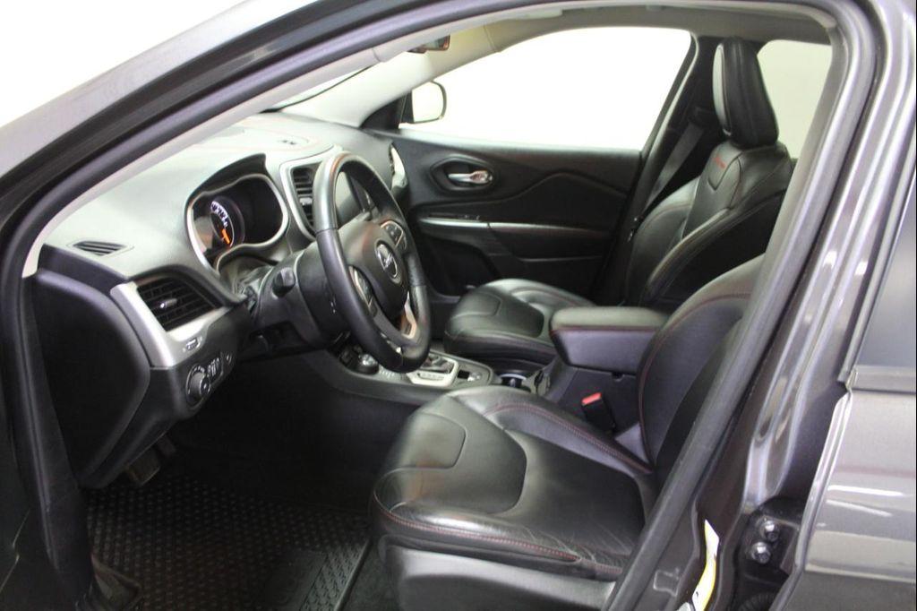 used 2016 Jeep Cherokee car, priced at $12,995