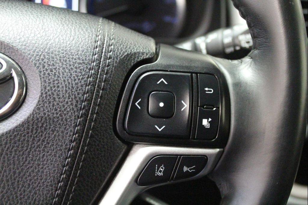 used 2019 Toyota Highlander car, priced at $16,995