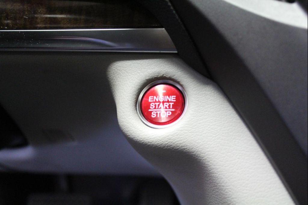 used 2018 Acura MDX car, priced at $19,495