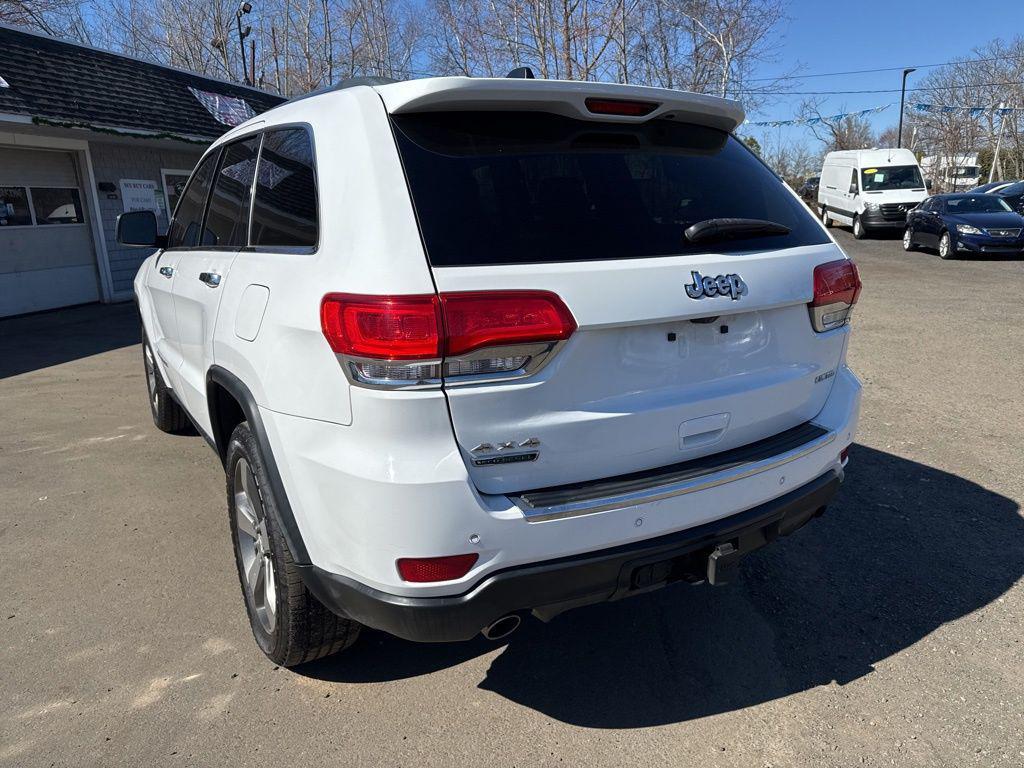 used 2015 Jeep Grand Cherokee car, priced at $10,498