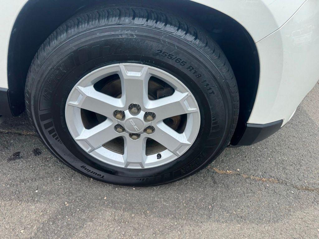 used 2014 GMC Acadia car, priced at $6,901