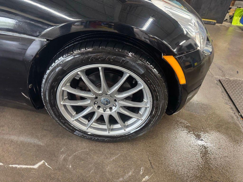 used 2007 Pontiac Solstice car, priced at $9,498