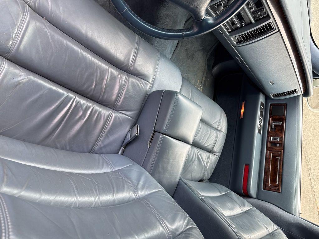 used 1995 Cadillac Fleetwood car, priced at $10,797