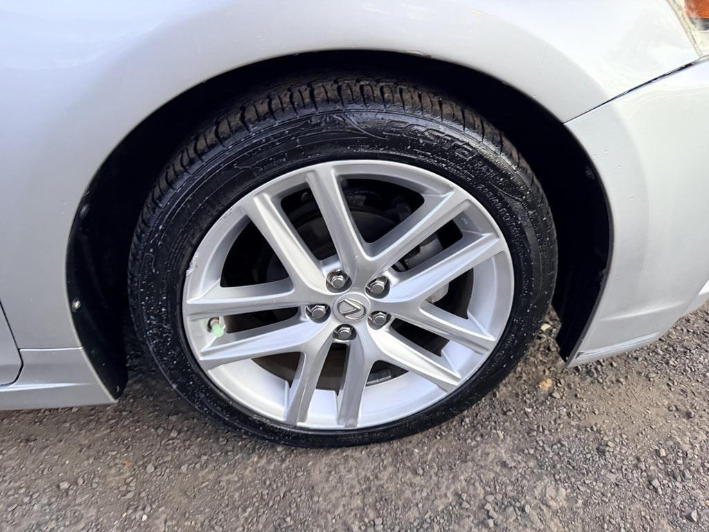 used 2015 Lexus CT 200h car, priced at $9,990