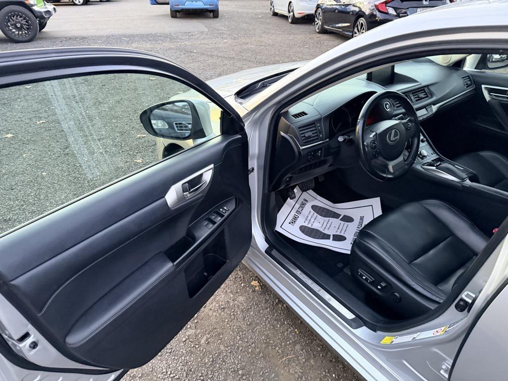 used 2015 Lexus CT 200h car, priced at $9,990