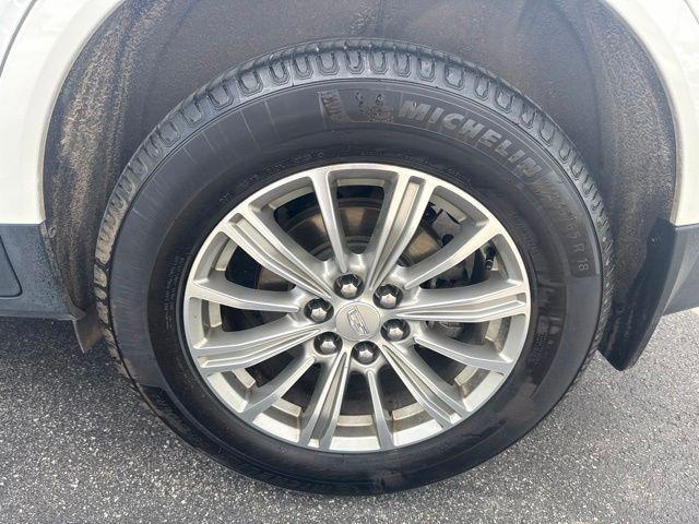 used 2017 Cadillac XT5 car, priced at $15,997