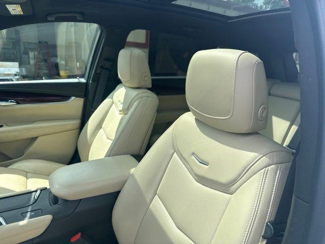 used 2017 Cadillac XT5 car, priced at $15,997
