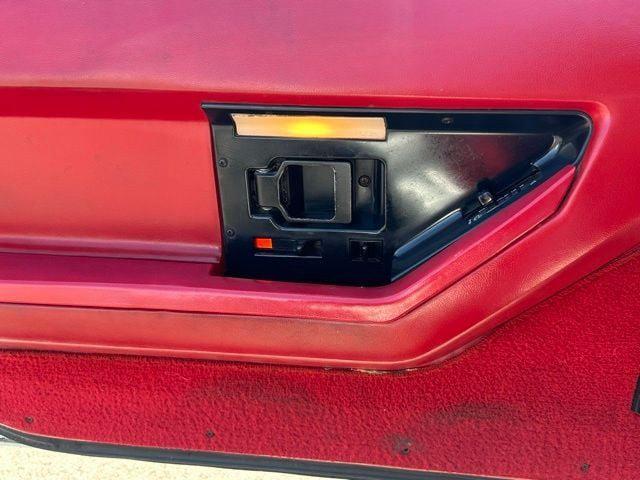 used 1989 Chevrolet Corvette car, priced at $14,995